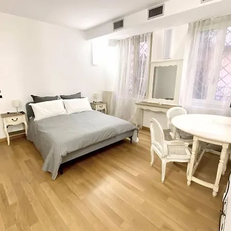 Boutique Apartment In Milano Center: Duomo Scala Exterior photo